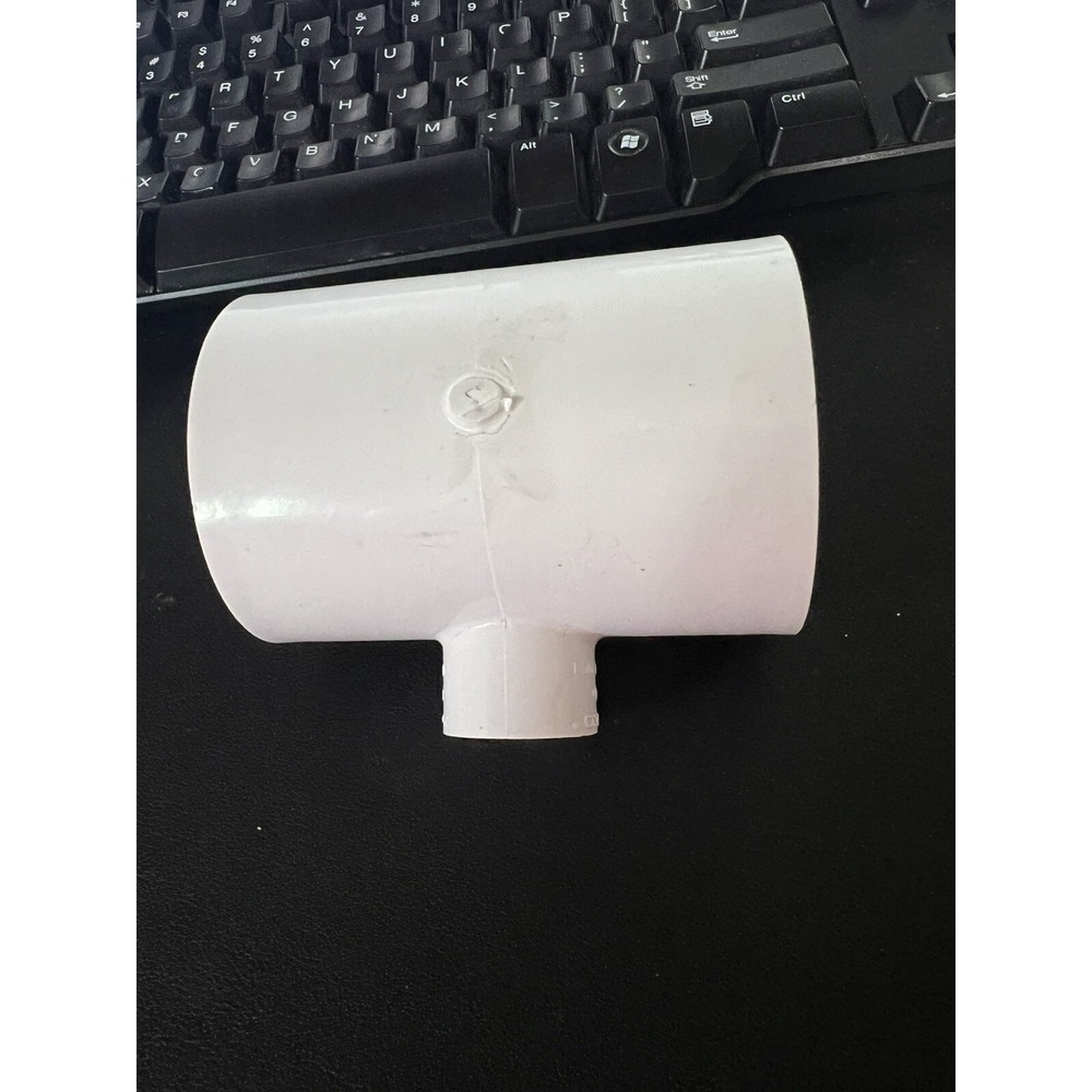 Lasco Fitting D2466- 2"x 2"x1/2" -SCH PVC 1 USA 4